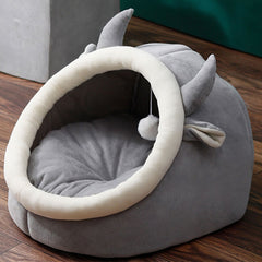BUKSN Animal Shape Cat Bed
