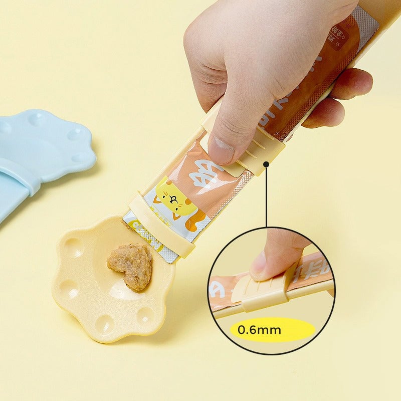Cat Treat Squeeze Spoon